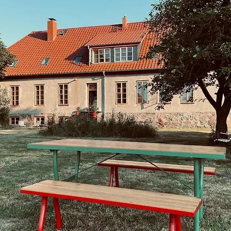 Perle - Gutshaus Bueckling Apartmán